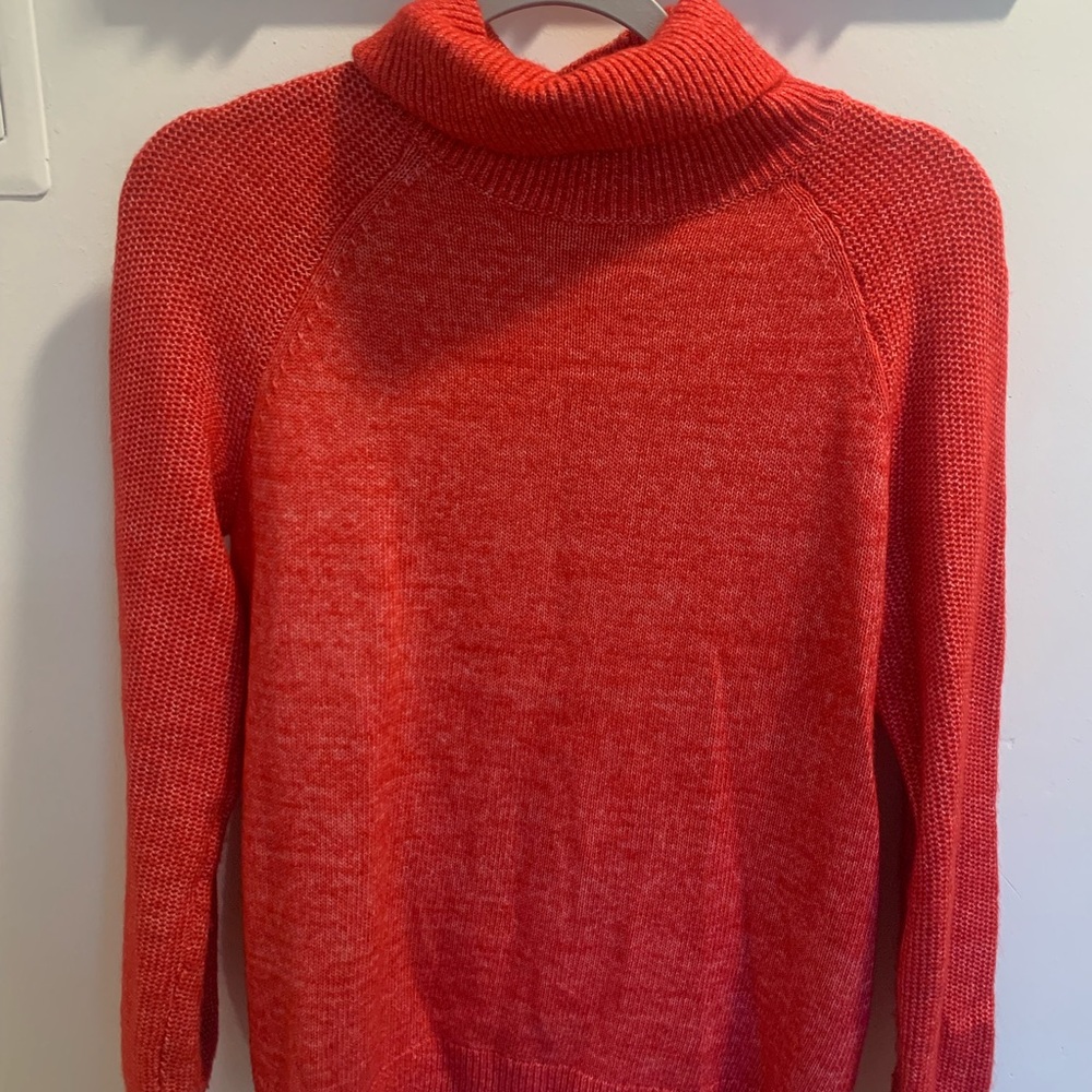 LOFT red turtleneck